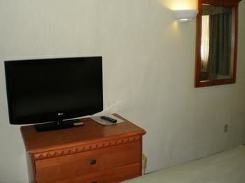Main Motel - An Independent Magnuson Hotel Ely Ngoại thất bức ảnh